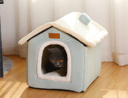 Warm Closed Dog Kennel House for Pets